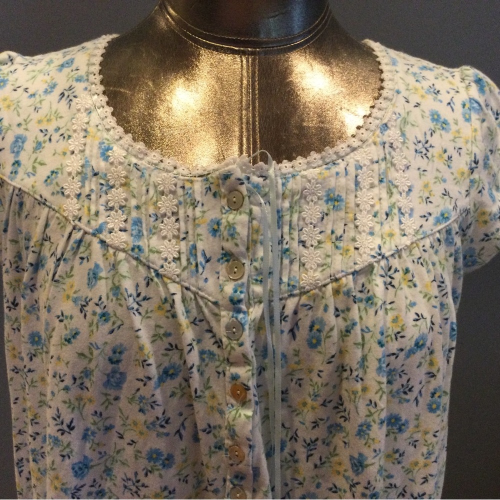 Eileen West Floral Nightgown